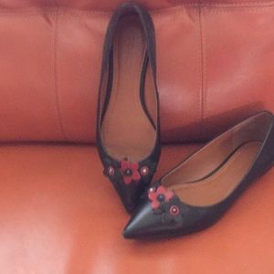 Coach flats